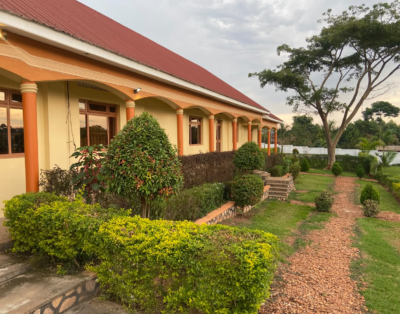 Flora Gardens, Kangulumira