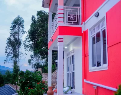 Chabrees Residence, Kabale