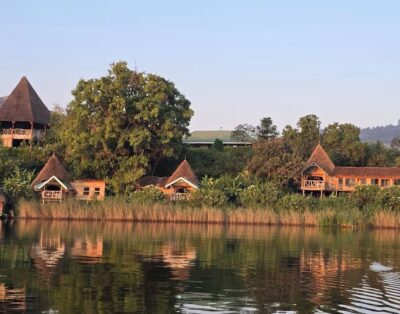 Paradise Eco Hub Lodge