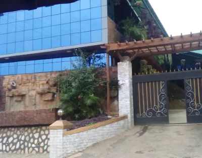Belline Hotel Ishaka