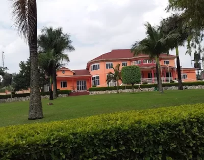 Flagship Piazza Hotel, Bushenyi