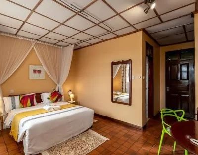 Sunscape Lodge